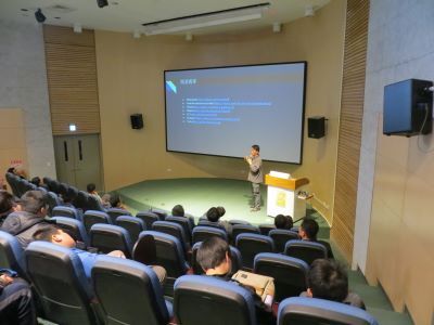 現今職場上資訊領域的經驗分享【賴志文、江居元、蘇詠順講師】圖片