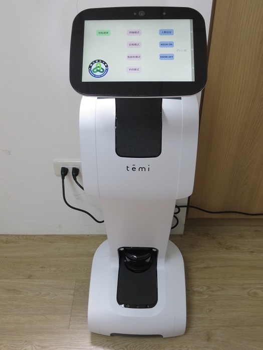 機器人泡咖啡系統教育訓練圖片