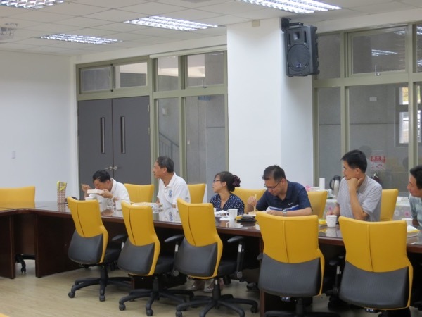 校友總會鐘福祥理事長討論校友導師事宜圖片