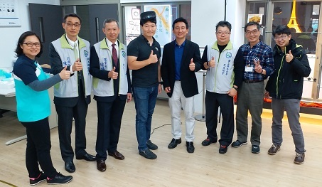 校友回娘家參觀展示廳圖片