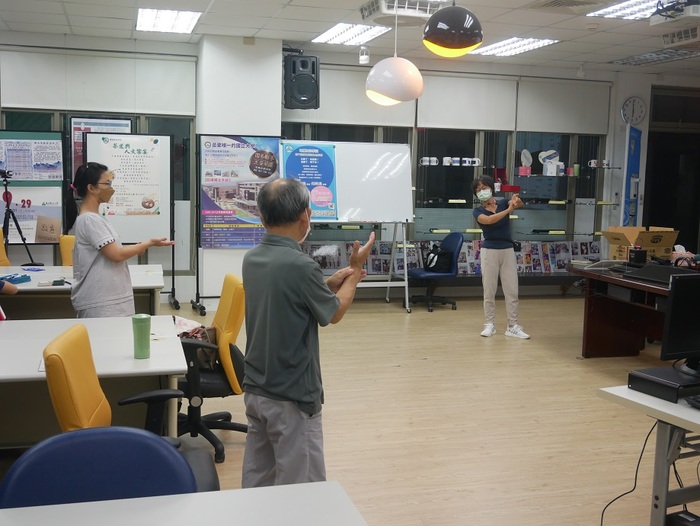 111-1 醫道同源讀書會～從穴道導引探討生命科學 【呂惠娟教授】 (9/28、10/5)圖片